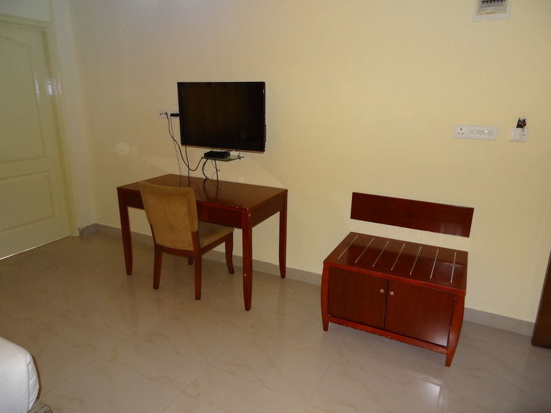 Ivory Inn Bangalore Extérieur photo